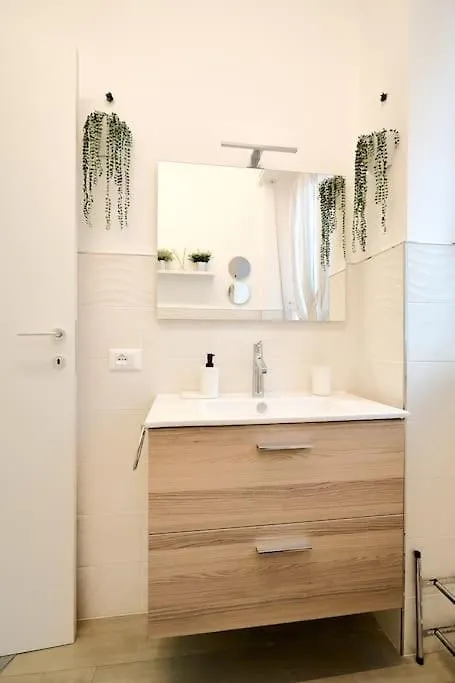 Suite-6 Milano Centro-Porta Romana